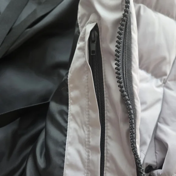 Guess Men's Gray Puffer Ski Snowboard Jacket NWOT Hooded XL Warm Cozy - Picture 6 of 12